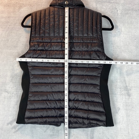 Love Tree Puffer Vest Sz Small Black Nylon Zip Up Stretch Side Panels - Picture 9 of 12